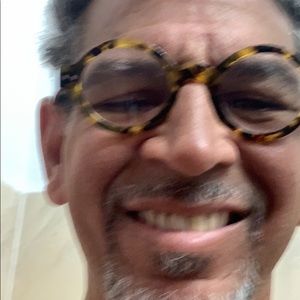 Meet your Posher, Rafael